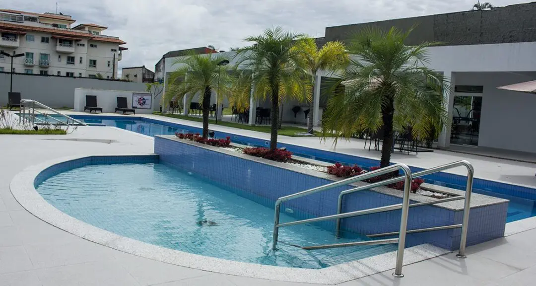 liberty-residencial-unipar-piscina