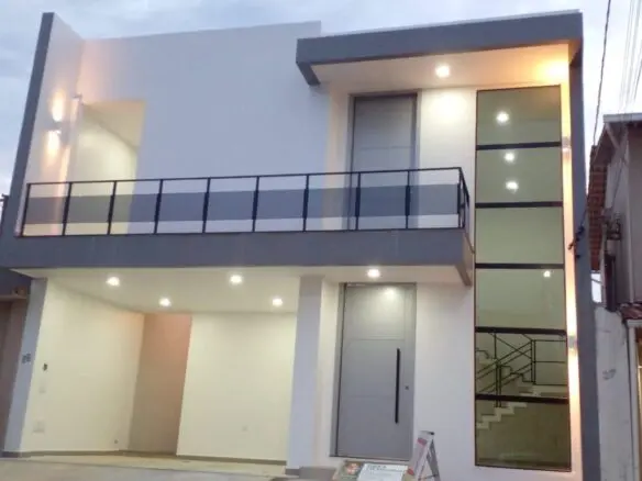 Casa à venda no Cond Forest Hill, Tarumã, 4 qtos